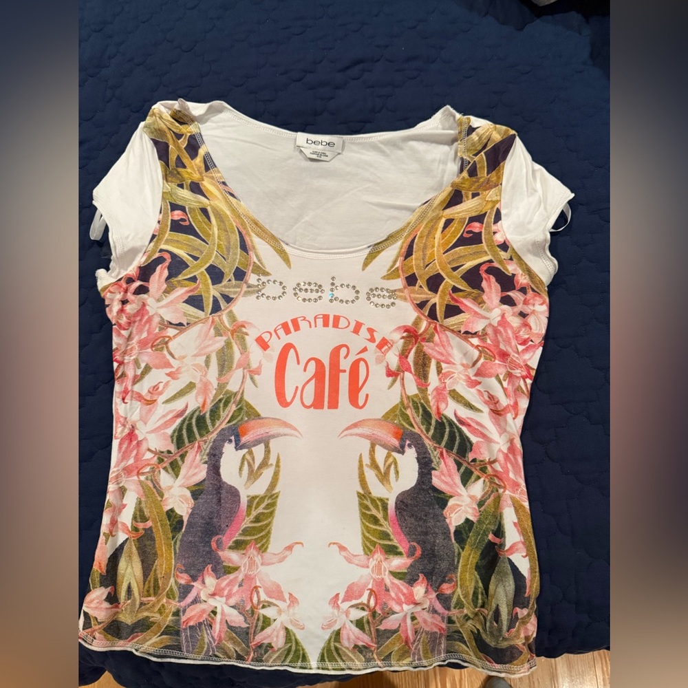 Bebe Paradise Café Graphic Tee, cute with sparkling logo Bebe in diamonds